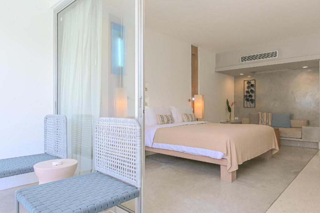 Ramada By Wyndham Phuket Southsea Hotel Karon Екстериор снимка