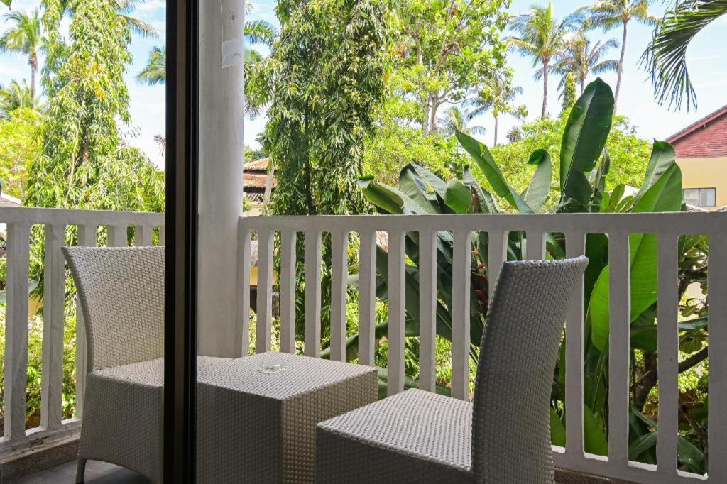Ramada By Wyndham Phuket Southsea Hotel Karon Екстериор снимка