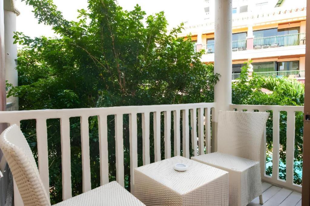 Ramada By Wyndham Phuket Southsea Hotel Karon Екстериор снимка